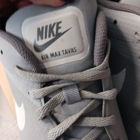 Men's Nike Tavas - Picture 3 of 6